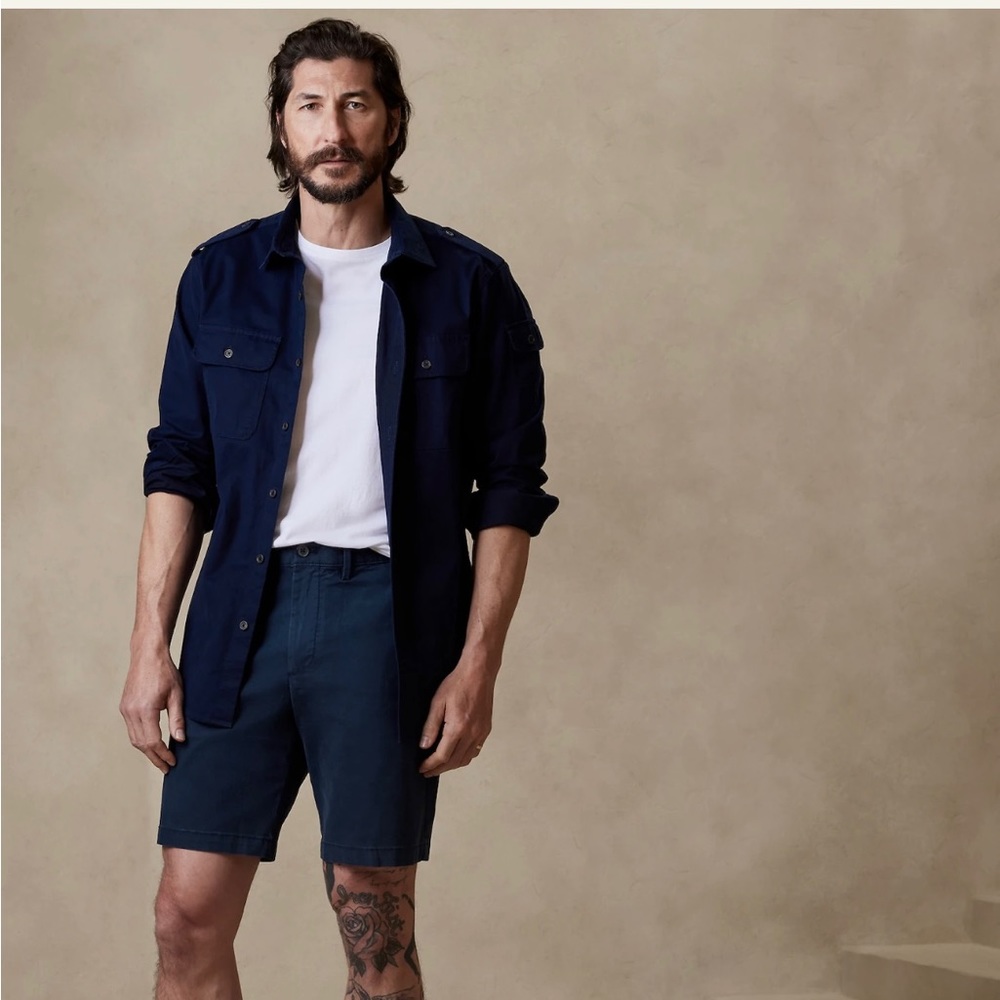 Navy Blue Banana Republic Aiden Shorts 10’